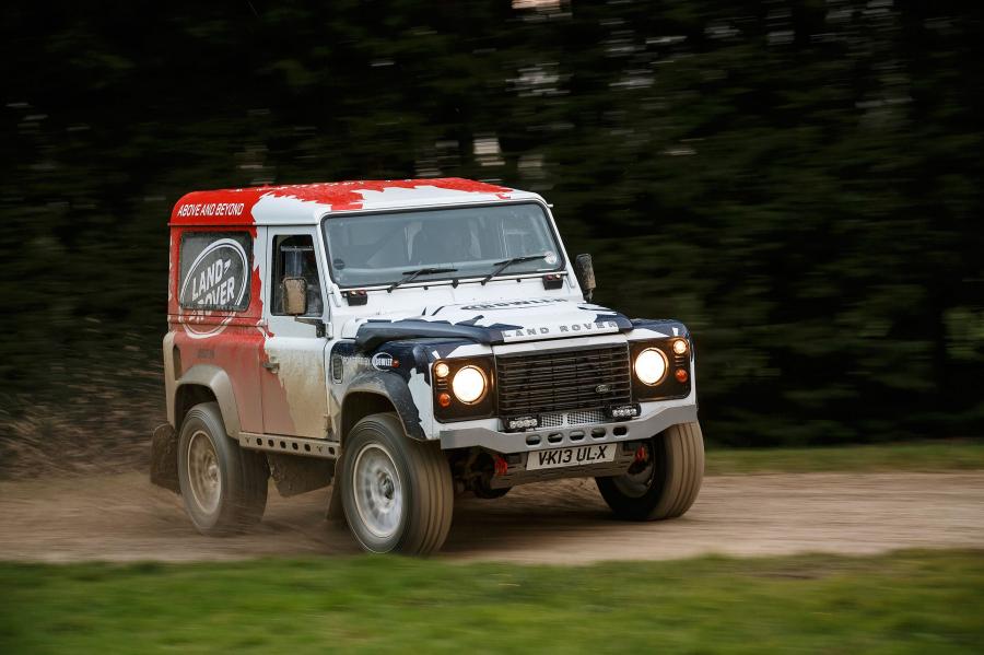  Bowler Defender Challenge Car 2014 года  (фото 31 из 36)